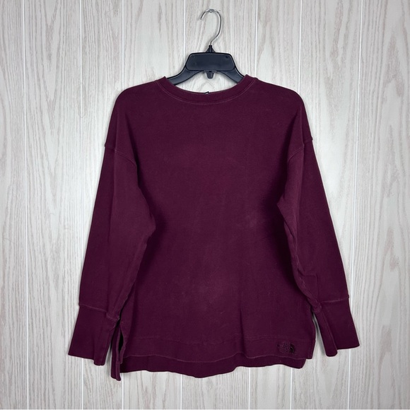 The North Face Solid Maroon Crew Neck Long Sleeve Sweatshirt, M - Picture 1 of 9